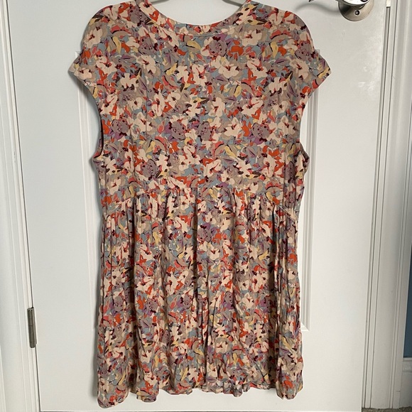 Anthropologie Vanessa Virginia floral v-neck tunic top 54035 - Picture 5 of 11